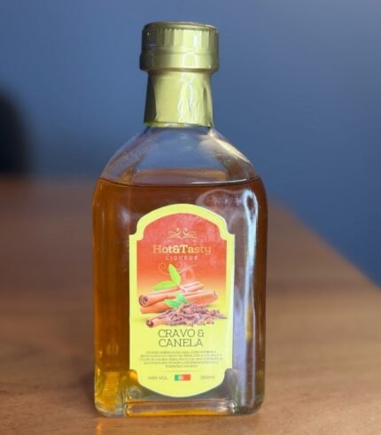 licor-cravo-e-canela_