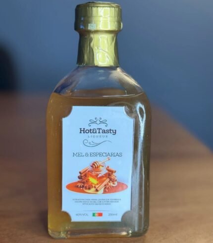 licor-mel-e-especiarias_