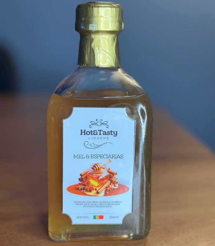 licor-mel-e-especiarias_